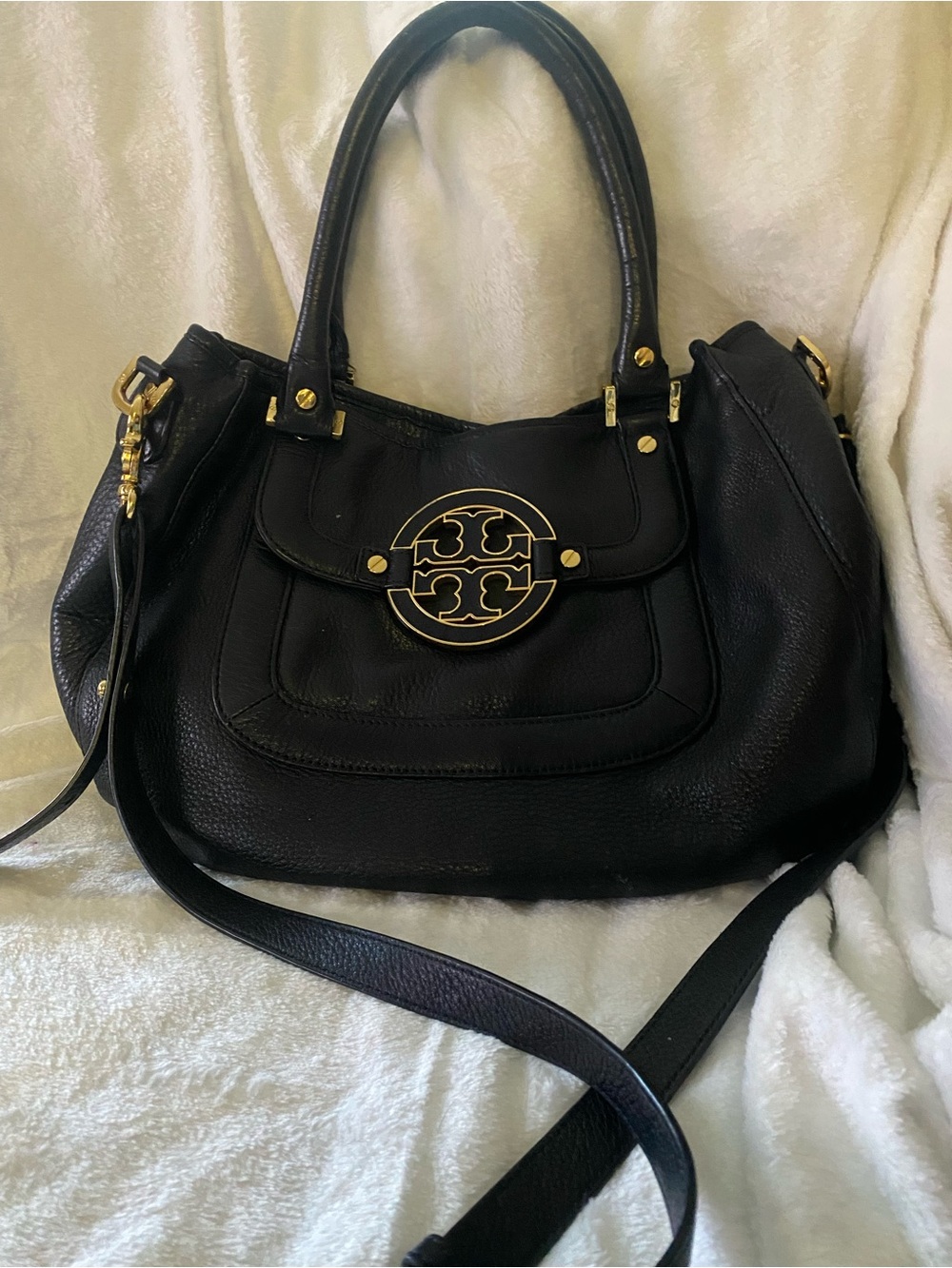 Tory Burch Amanda Black Leather Hobo Shoulder Bag with Gold Logo Accent Retired